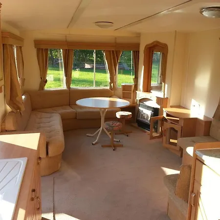 Κατάλυμα σε φάρμα Camper Park